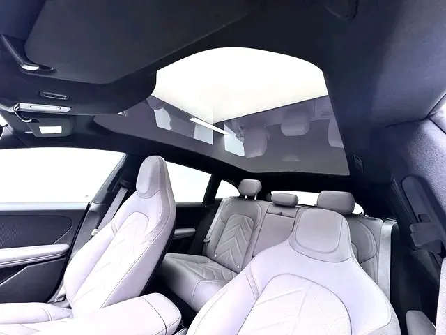 NIO 2025 ET5T 75kWh Touring automatic 6