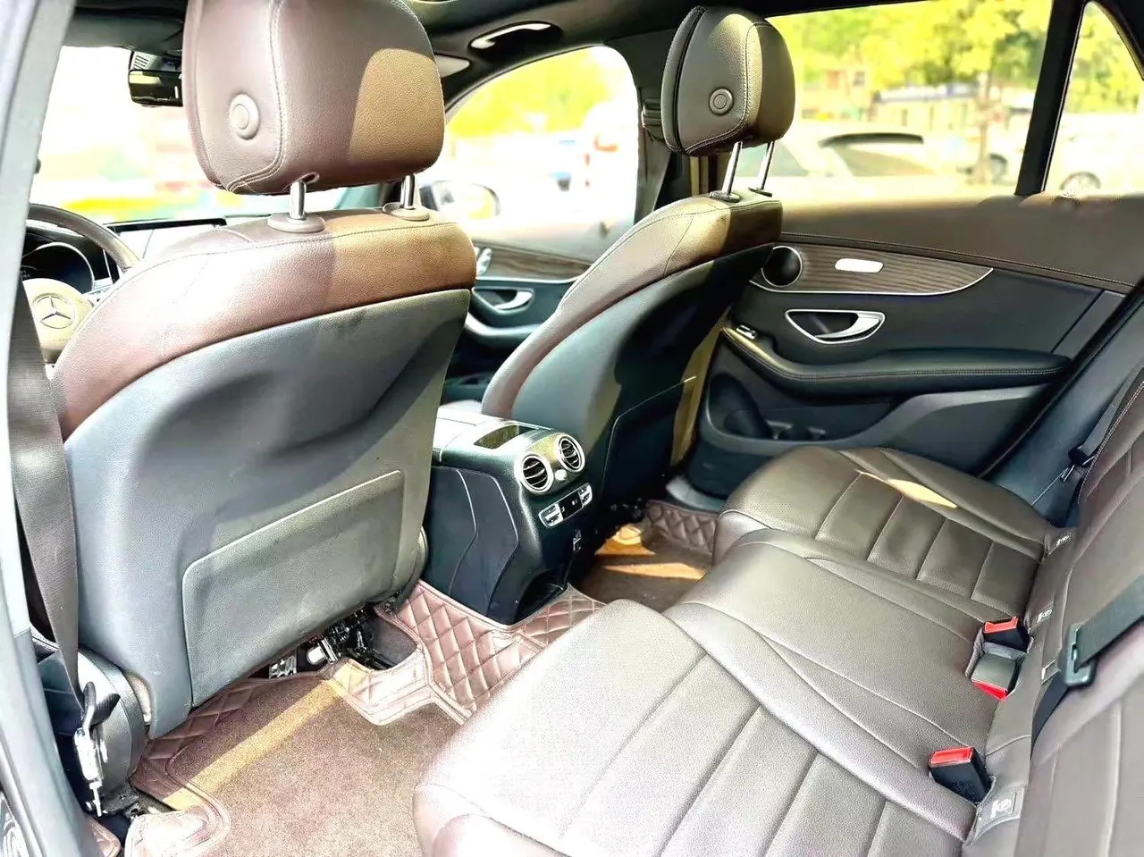 Mercedes Benz 2022 GLC 260 L 4MATIC 2.0T Luxury (Change 2) Automatic Gear 6