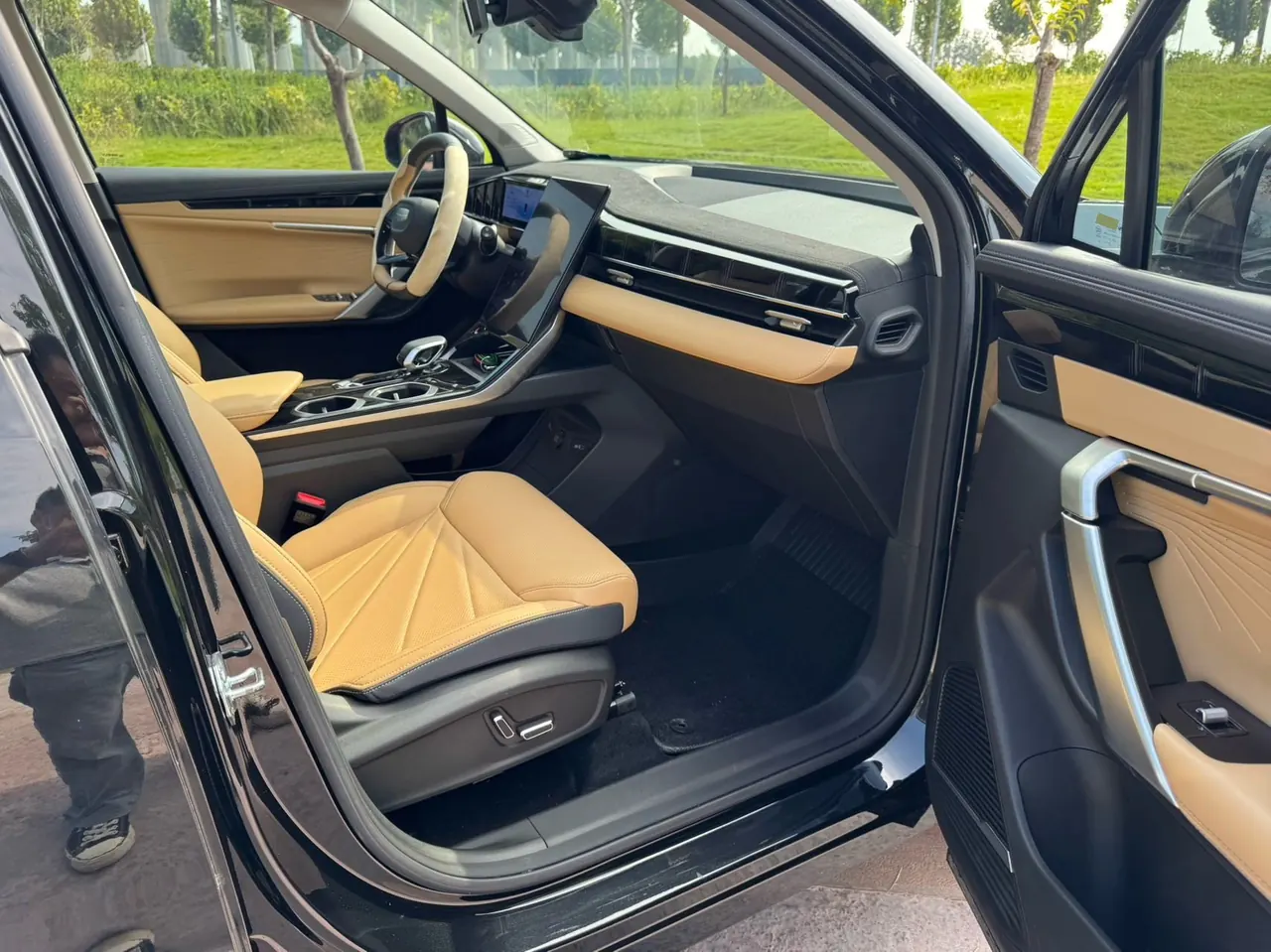 Geely 2023 Boyue L 1.5TD Honorable Automatic Transmission 14