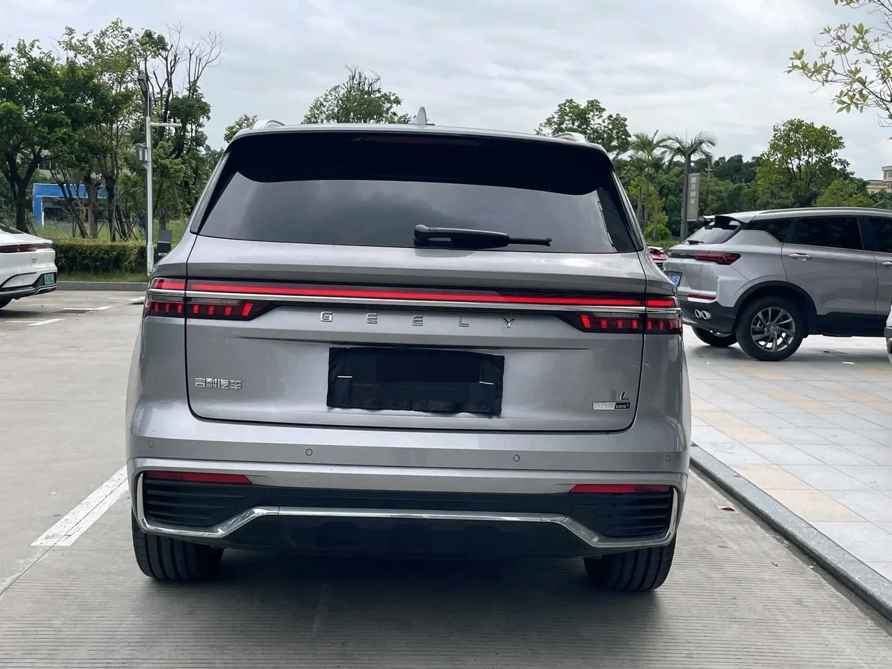 Geely 2026 XingyueL (Monjaro) 2.0TD Oriental Obsidian Star Edition Automatic Gear 6