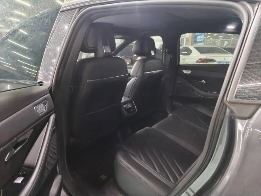 ChangAn Deepal 2023 SL 03 200Max Range-extended Automatic Gear 3
