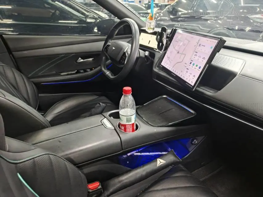 ChangAn Deepal 2023 SL 03 200Max Range-extended Automatic Gear 4