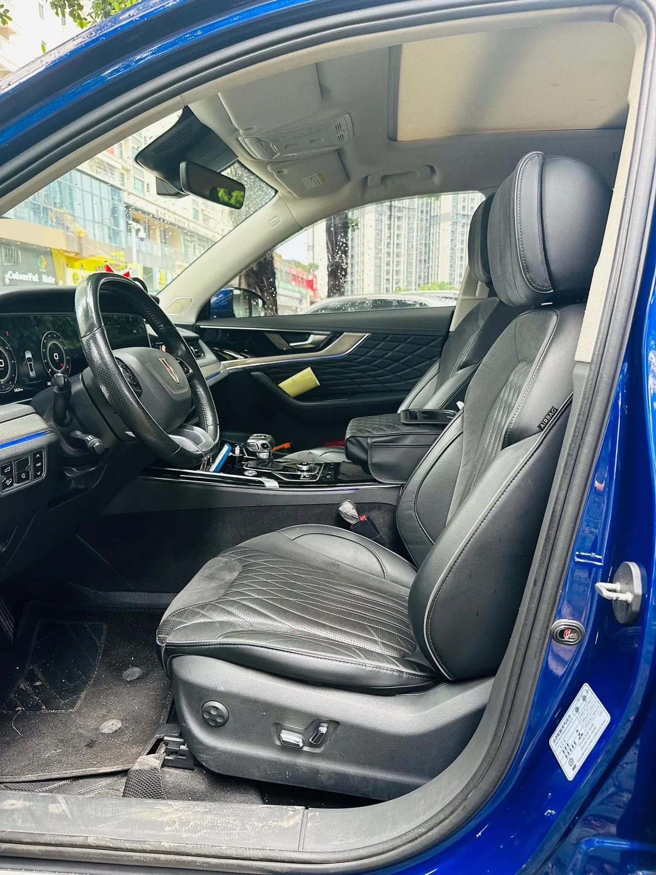 HongQi 2022 HS5 2.0T Zhilian Flag Edition Automatic Gear 4