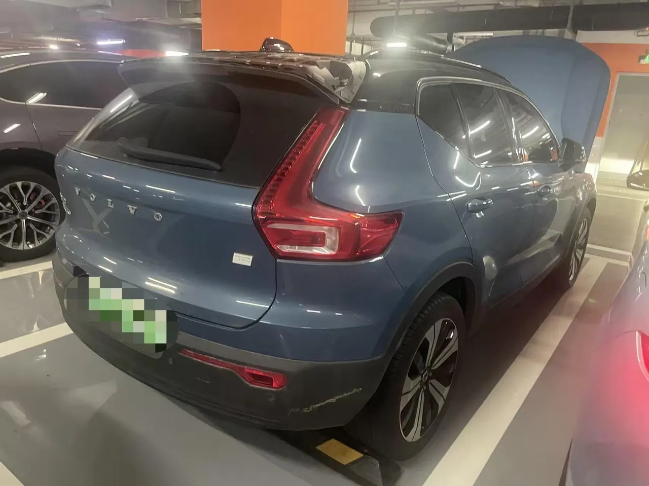 Volvo XC40 New Energy 2023 XC40 RECHARGE Four-wheel Drive High Performance Edition Automatic Gear 5