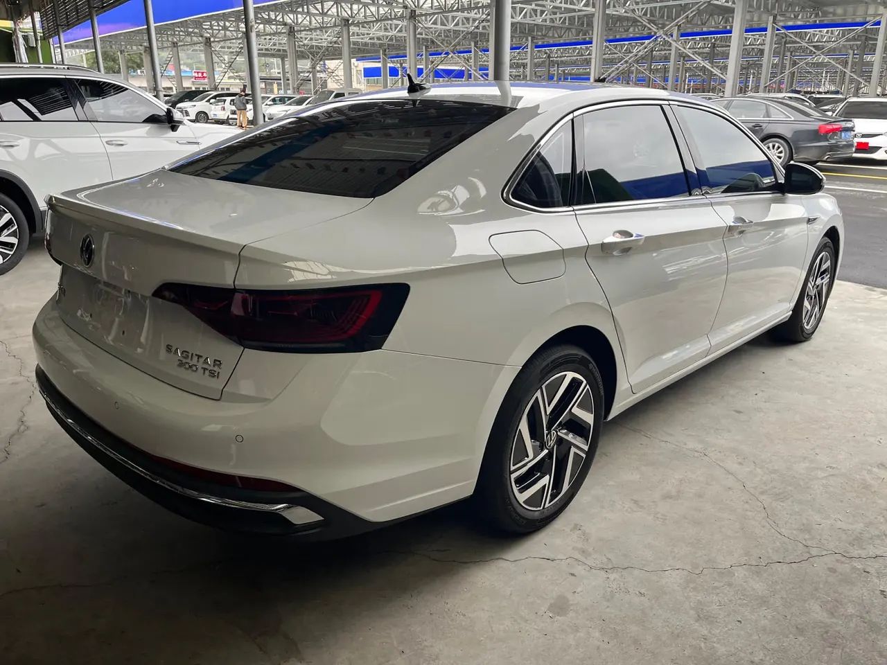 Volkswagen 2024 Sagittarius 1.5TSI 300TSI Exceed Edition Automatic Gear 4