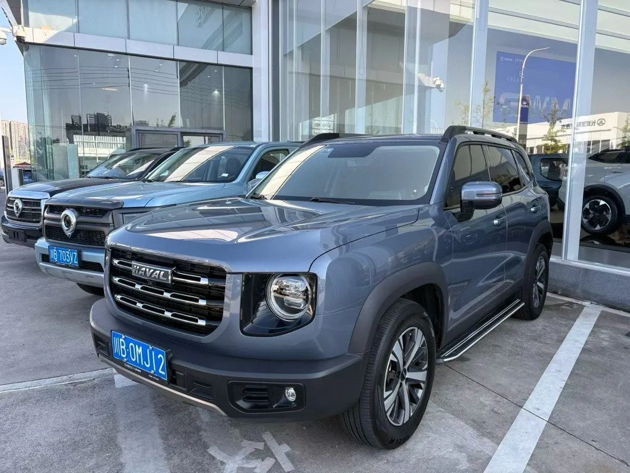 Haval 2022 cool dog 1.5T two-wheel drive tide version of automatic gear - View 1