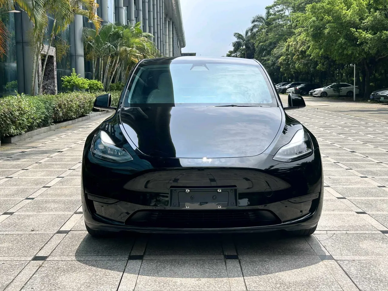 Tesla 2022 Model Y rear-wheel drive version automatic transmission 2