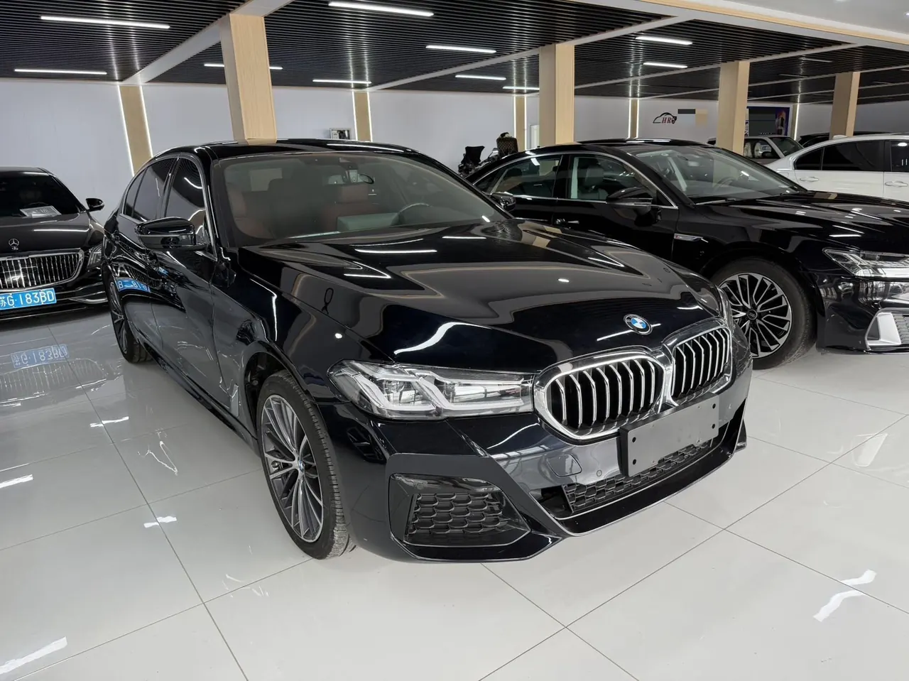 BMW 5 Series 2022 530Li 2.0T Leading M Sports Suit Automatic Gear 2