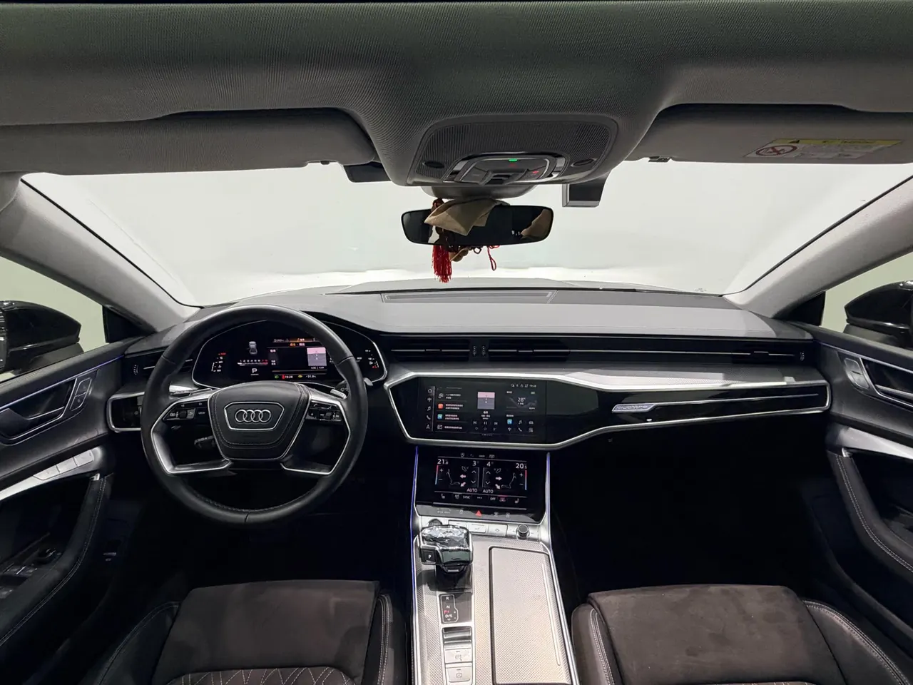 Audi 2024 A7L 2.0TFSI 45TFSI Quattro Luxury Automatic 5