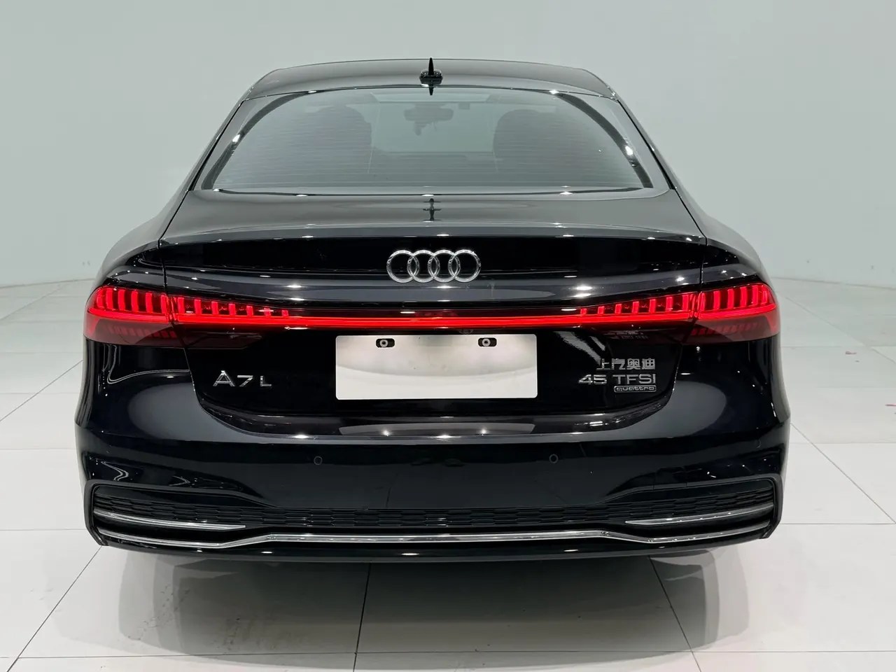 Audi 2024 A7L 2.0TFSI 45TFSI Quattro Luxury Automatic 8
