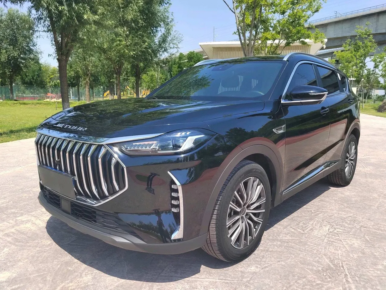 Open image lightbox: Jetour 2024 X70 PLUS 1.5T Champion MAX 5-seat Automatic Gear