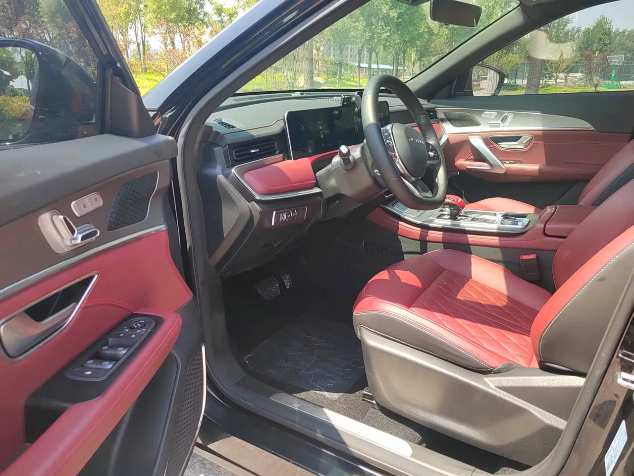 Jetour 2024 X70 PLUS 1.5T Champion MAX 5-seat Automatic Gear 7