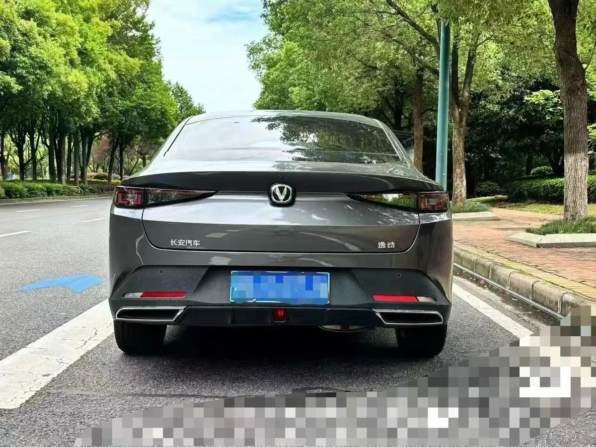 ChangAn 2024 Yidong 1.5TGDI Honorable Automatic Gear 2