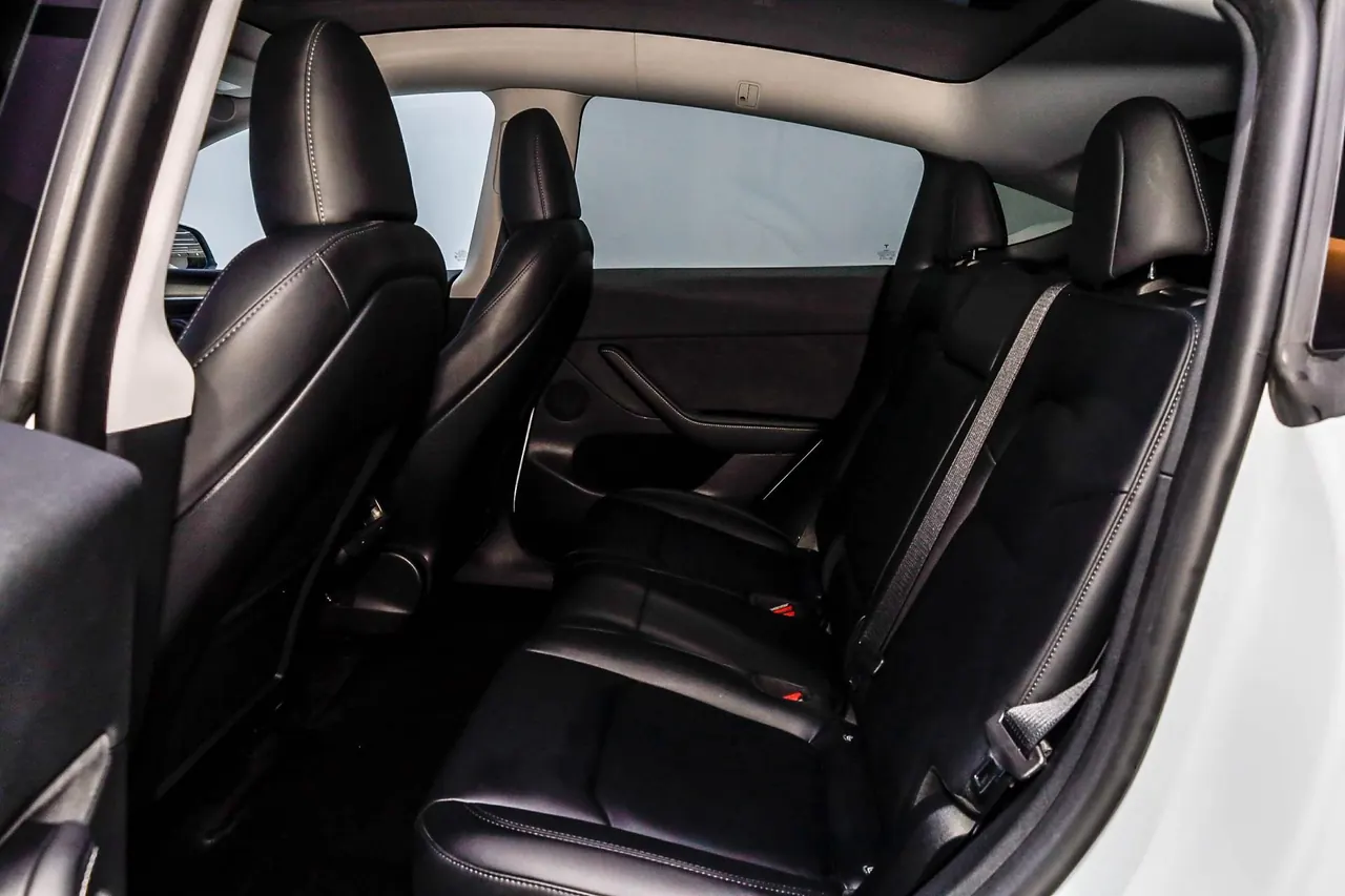 Tesla 2022 Model Y rear-wheel drive version (facelift) automatic gear 9
