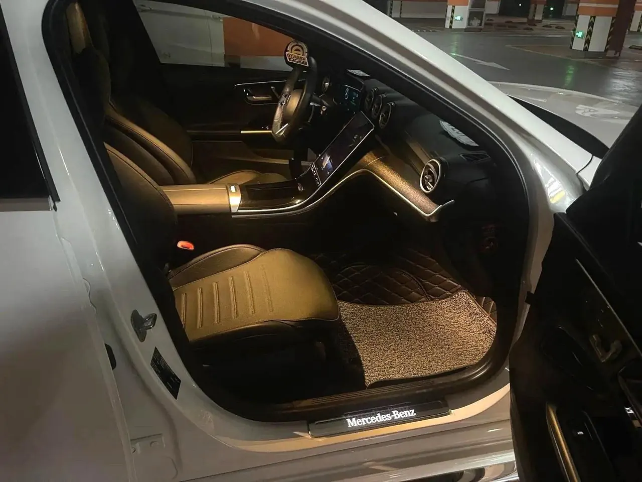 Mercedes Benz Class C 2024 C 260 L 48V 1.5T Sports Edition (Modified 3) Automatic Gear 4