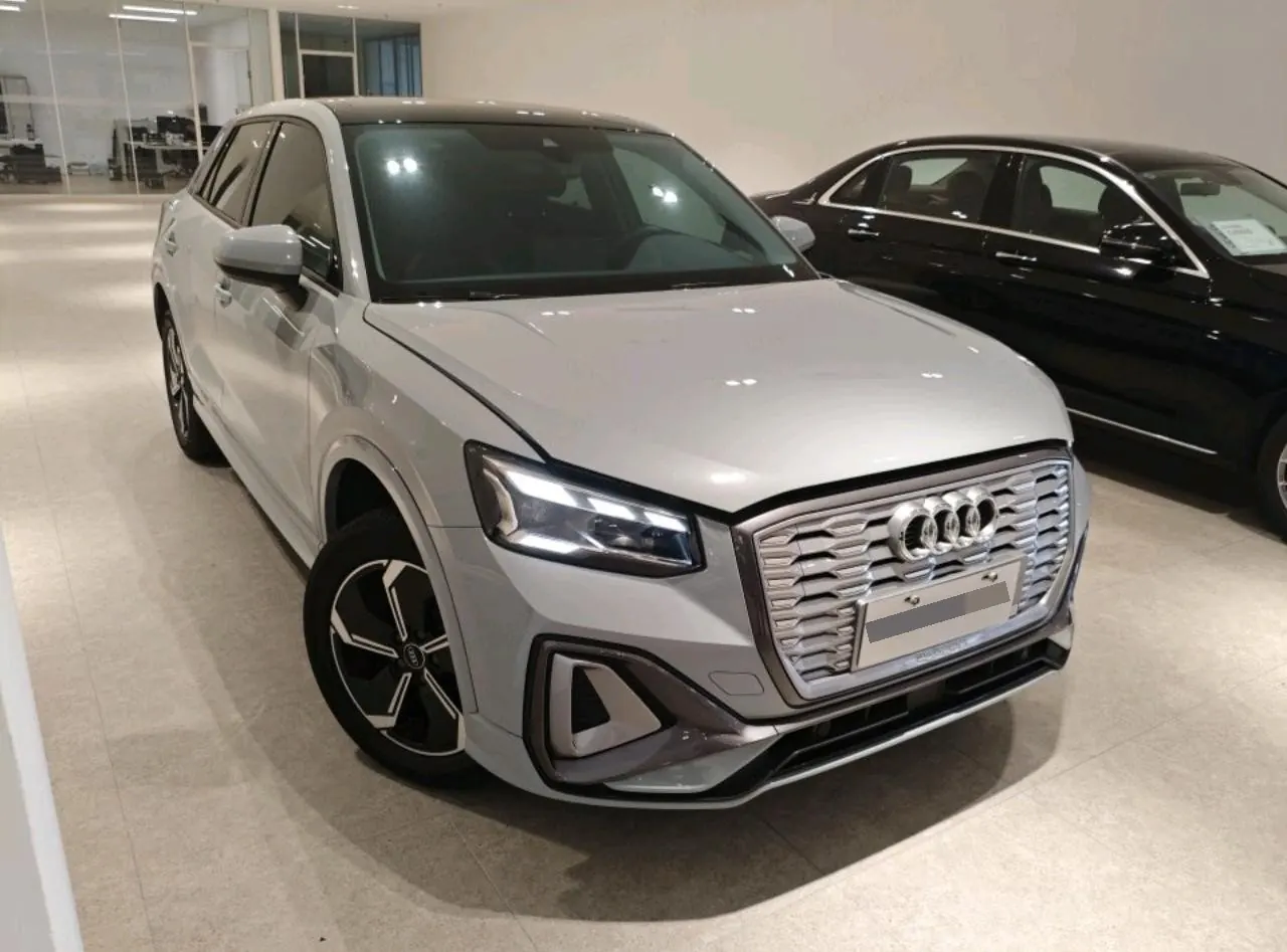 Audi 2022 Q2L e-tron pure electric intelligent automatic transmission 2