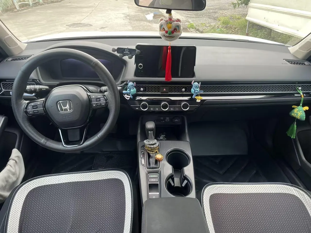 Honda 2023 Civic 1.5T CVT 240TURBO Sporty Edition Automatic 4