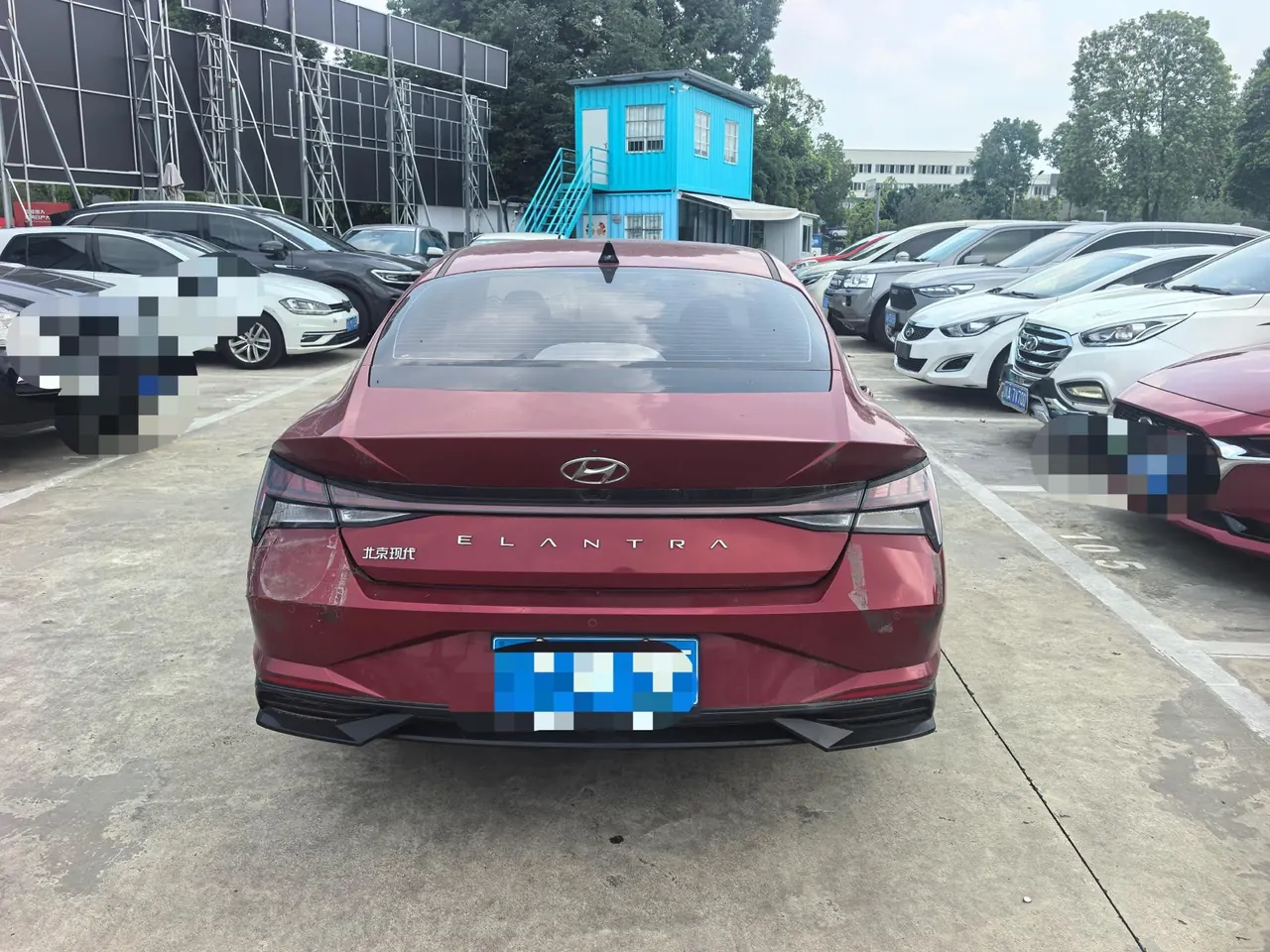 Hyundai 2022 Elantra -3-compartment 1.5 stepless LUX premium automatic gear 3