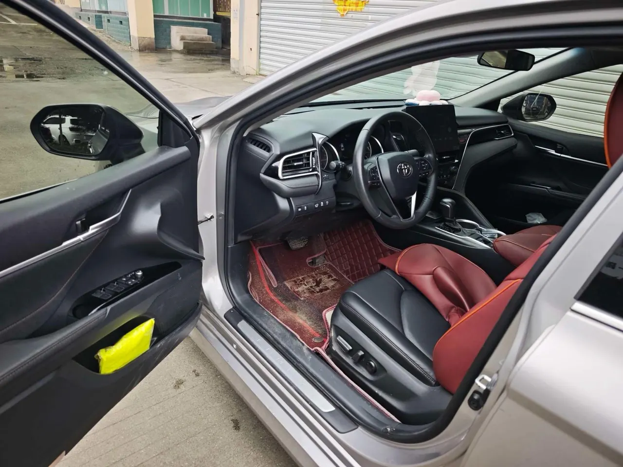 Toyota 2021 Camry 2.0G Stepless Deluxe Edition Automatic Gear 4