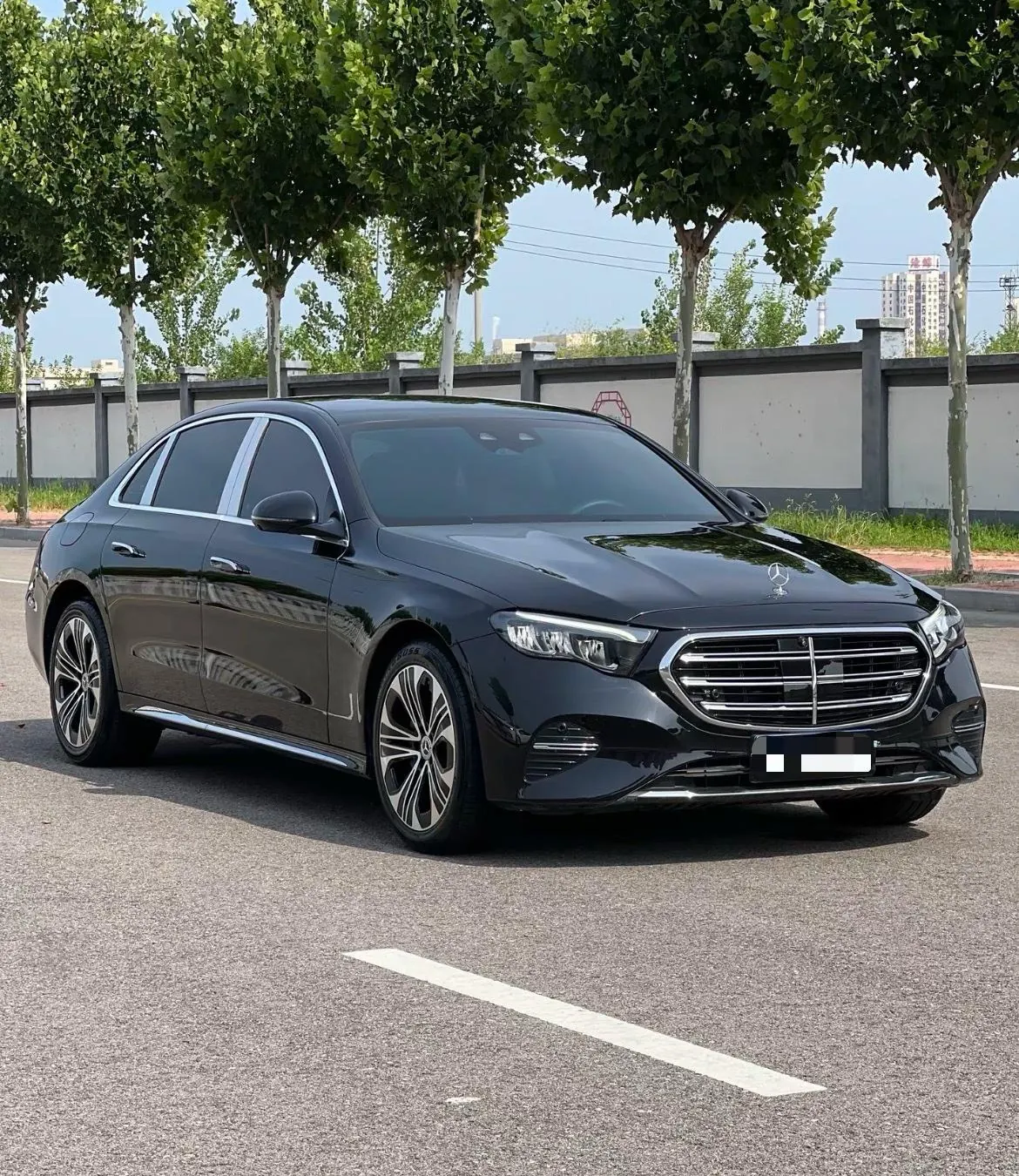 Mercedes Benz Class E New Energy 2024 E 350 e L 2.0T Automatic Gear 2
