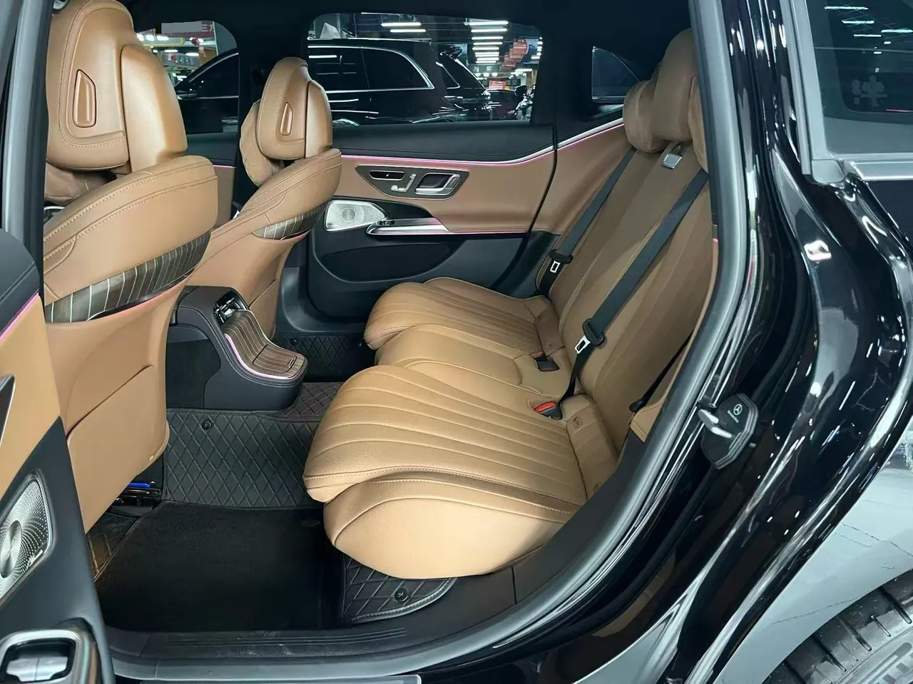 Mercedes Benz Class E New Energy 2024 E 350 e L 2.0T Automatic Gear 6