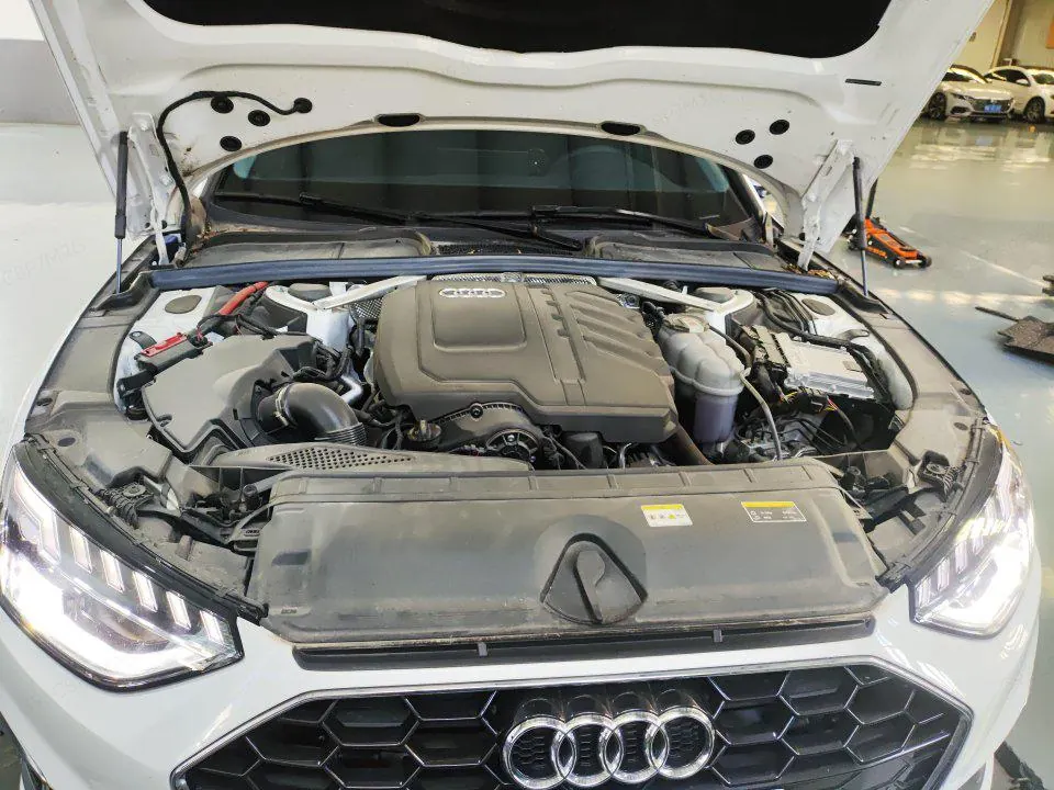 Audi 2024 A4L 2.0TFSI 40TFSI Fashion Dynamic Automatic 11