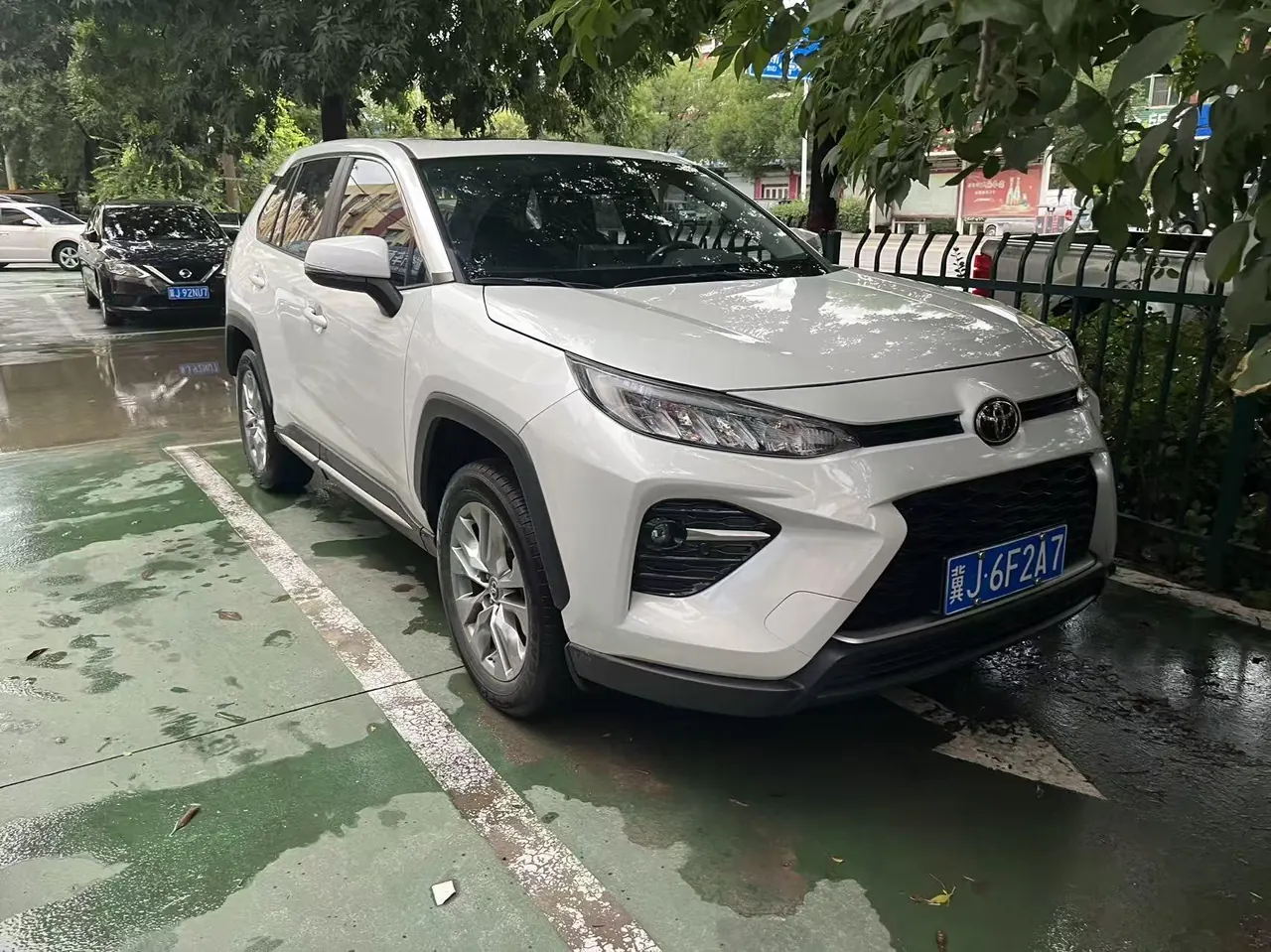 Toyota 2022 Wilanda 2.0 Stepless Four-wheel Drive Luxury PLUS Edition Automatic Gear 2