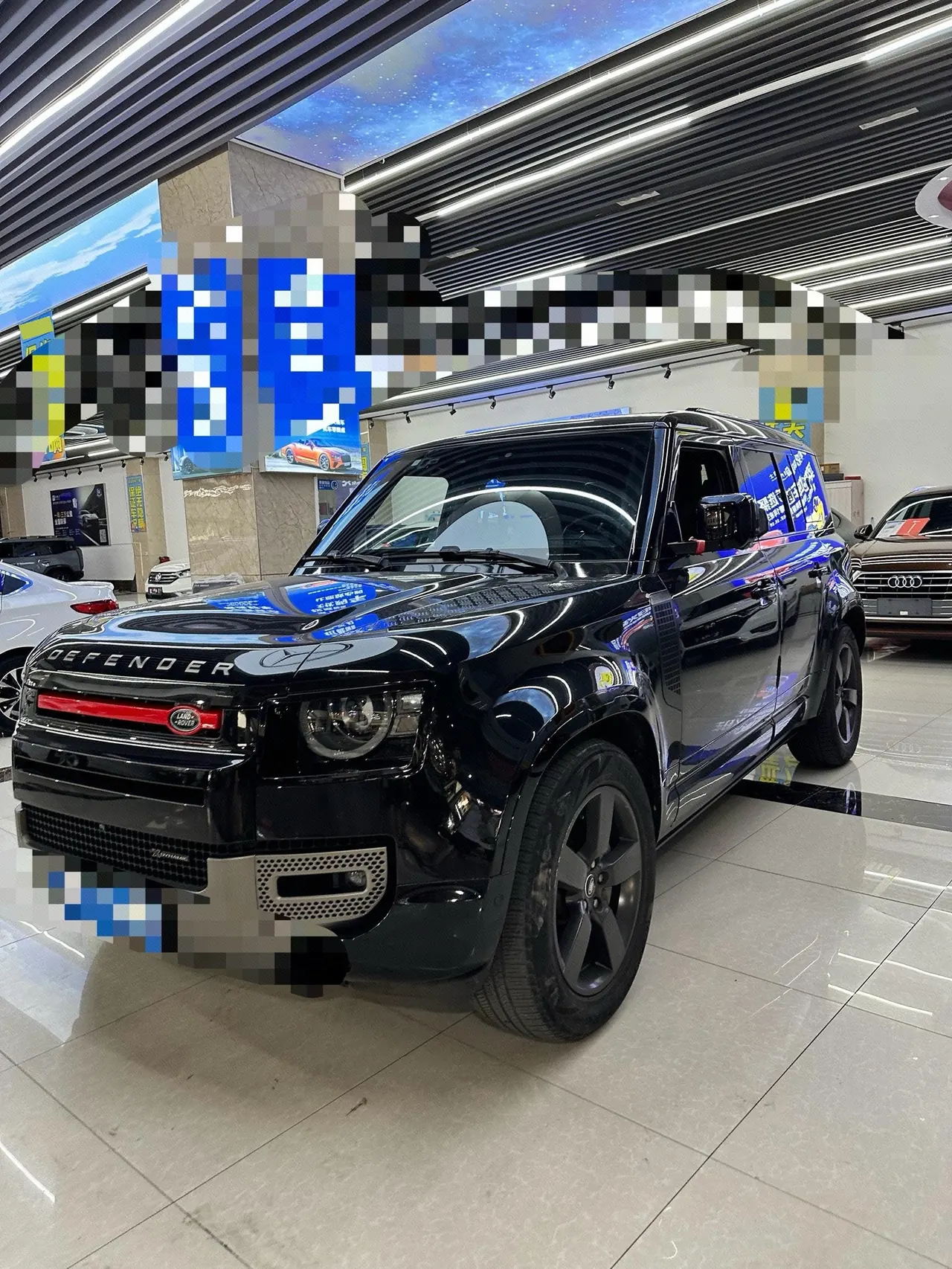 打开图片灯箱:Land Rover Guard (Imported) 2022 Guard 110 48V 3.0T P400 X-DYNAMIC HSE Automatic Gear