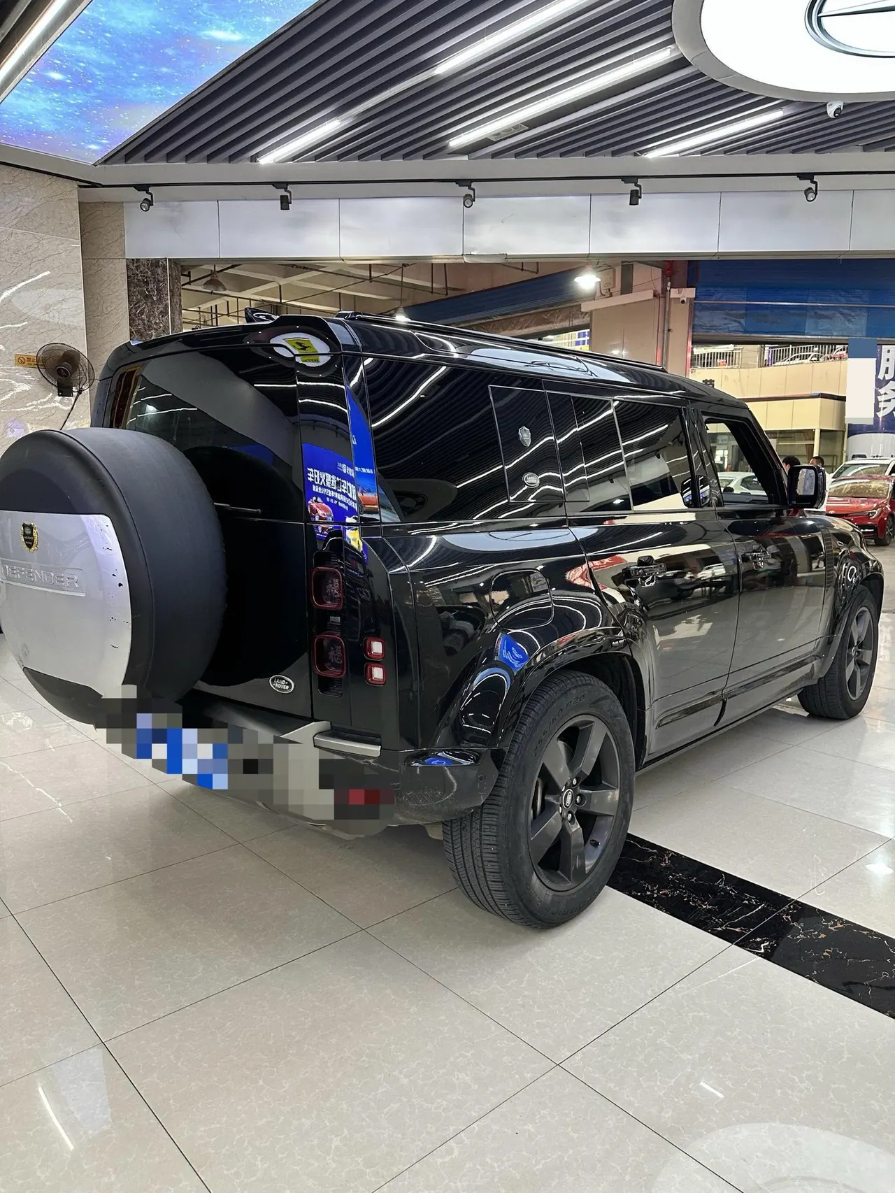Land Rover Guard (Imported) 2022 Guard 110 48V 3.0T P400 X-DYNAMIC HSE Automatic Gear 5