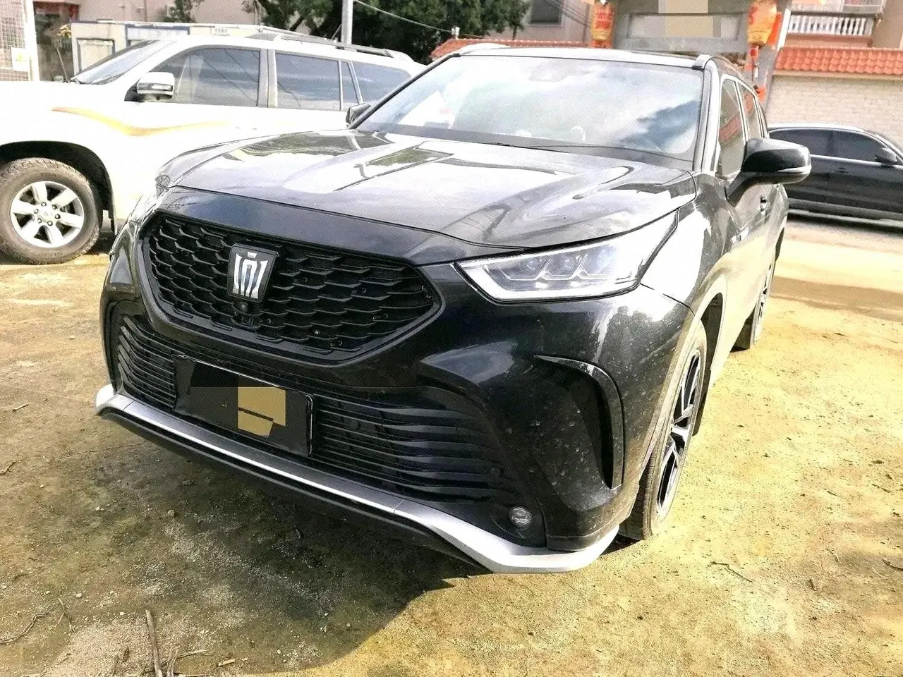 Open image lightbox: Toyota 2022 Crown Land Release 2.5 Stepless Four-wheel Drive Premium Edition Automatic Gear