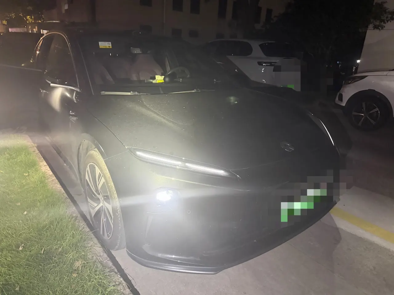 NIO 2024 ET5 75kWh automatic gear 2