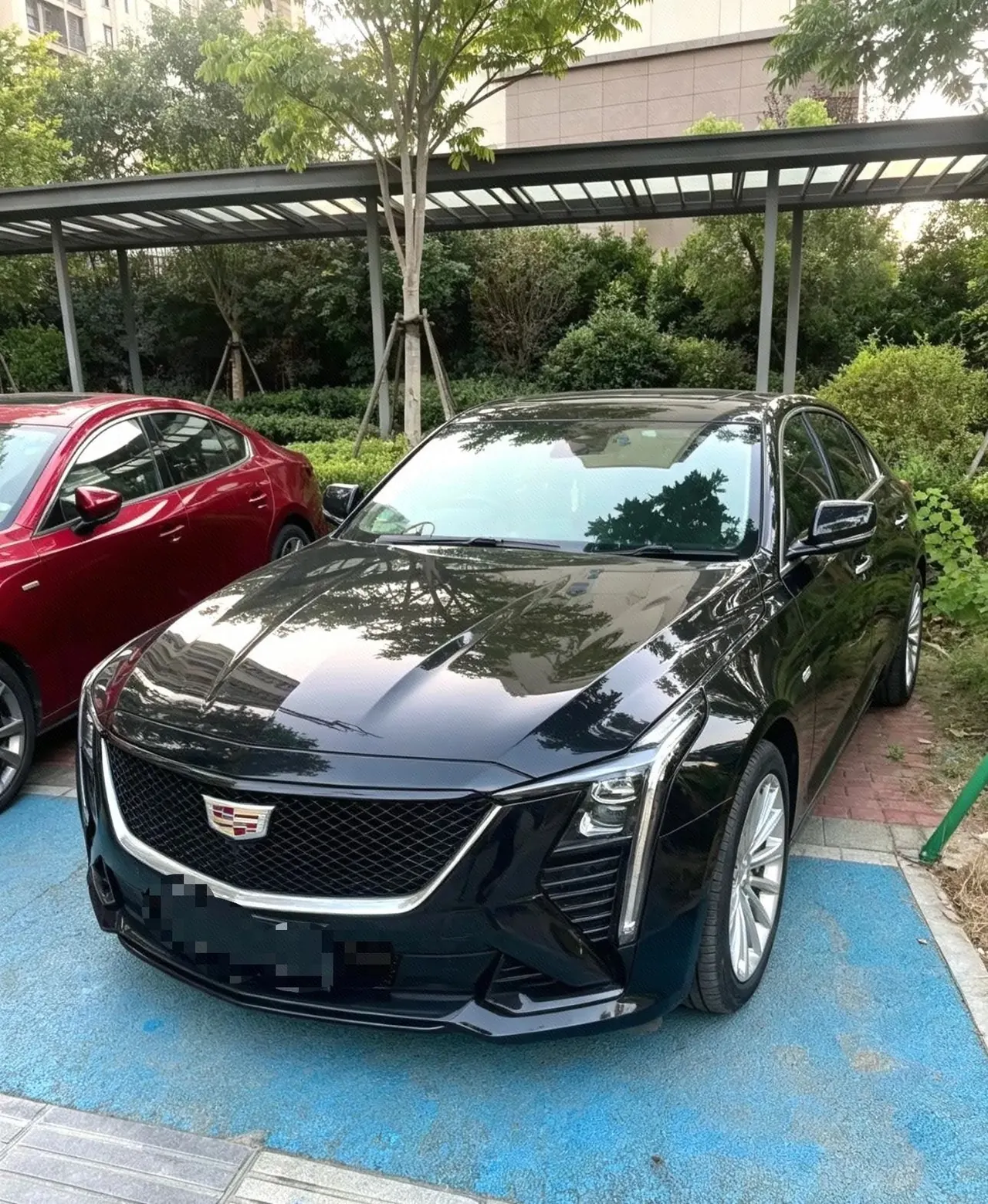 Open image lightbox: Cadillac 2024 CT5 2.0T 28T honorable automatic gear
