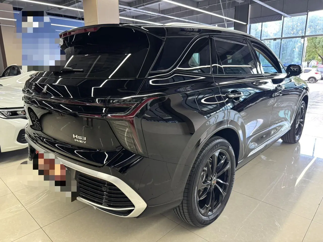 HongQi 2025 HS3 PHEV 1.5T 117km Strong for PLUS Edition Automatic Gear 9
