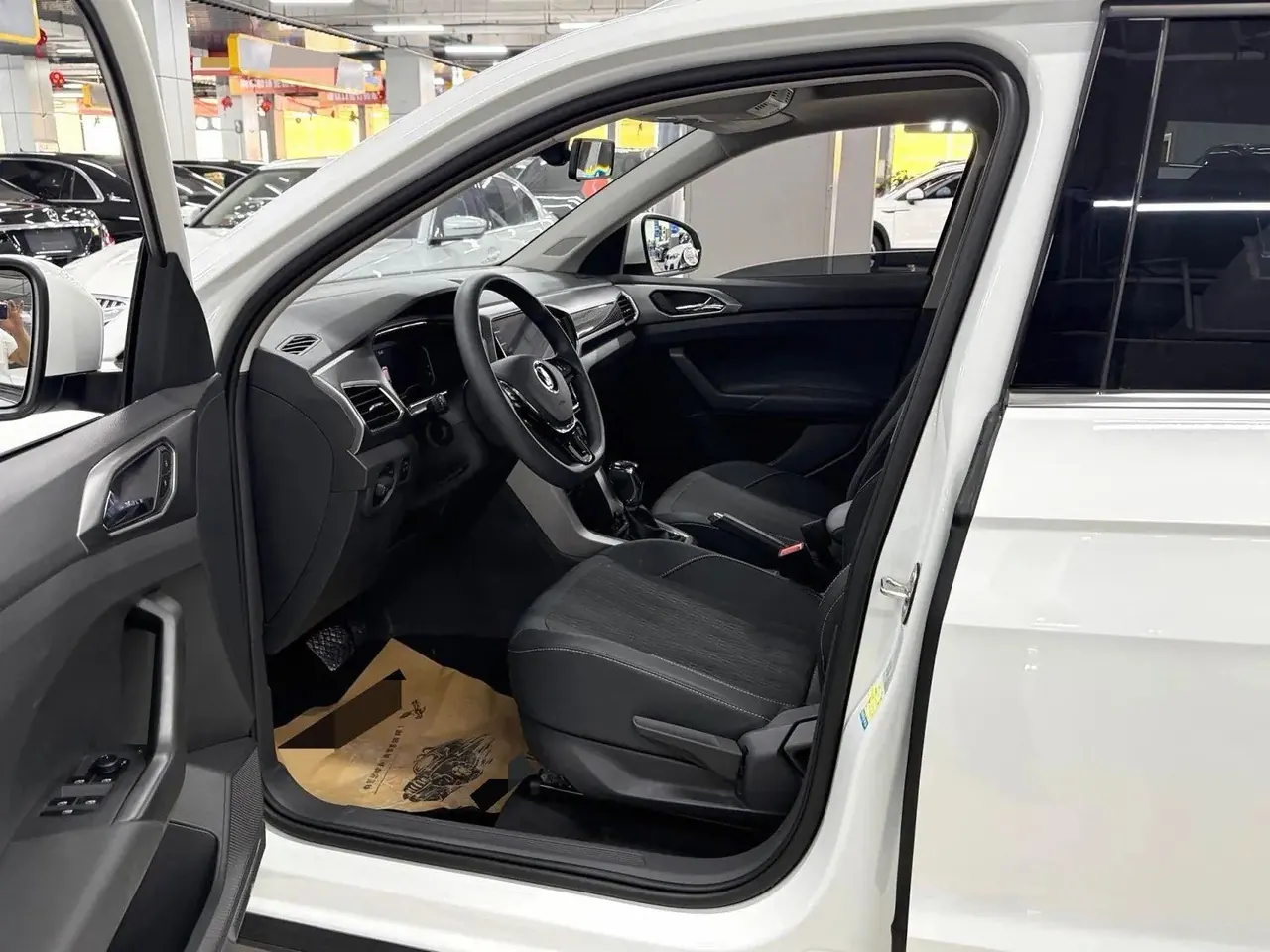 Volkswagen 2022 T-Cross (Tujia) 1.5 Comfort Edition Automatic Gear 8