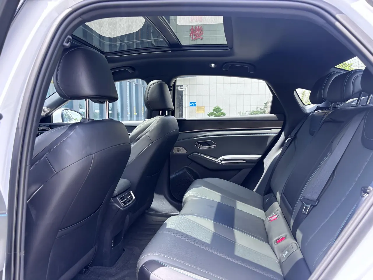 BYD 2025 Qin L DM-i 1.5 stepless smart driving version 120KM Exceed automatic gear 7