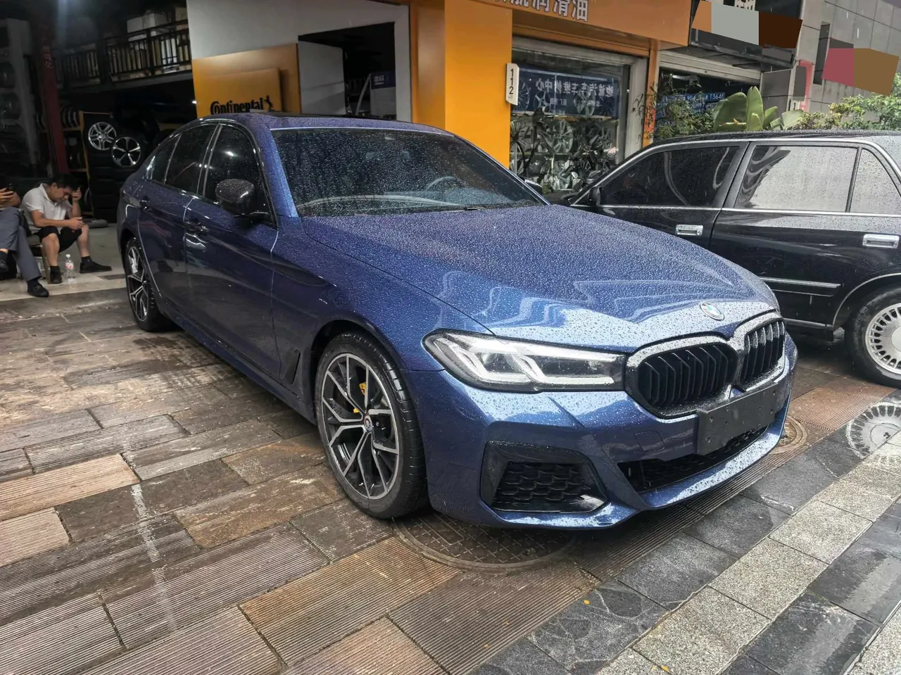 BMW 5 Series (Imported) 2021 525i 2.0T M Sports Suit Automatic Gear 3