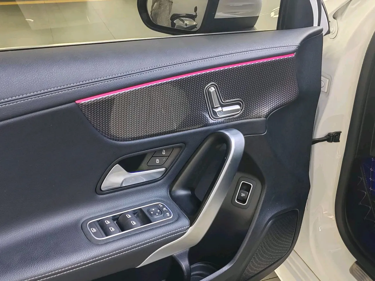Mercedes Benz Class A 2022 A 200 L 1.3T Fashion (Change 2) Automatic Gear 8