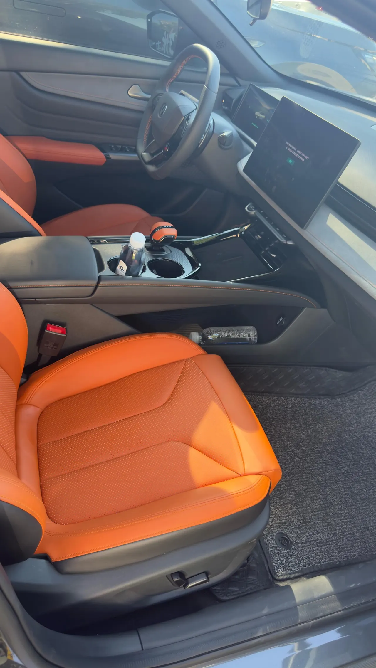 ChangAn 2025 UNI-V 2.0T Jin Qing type automatic gear 4