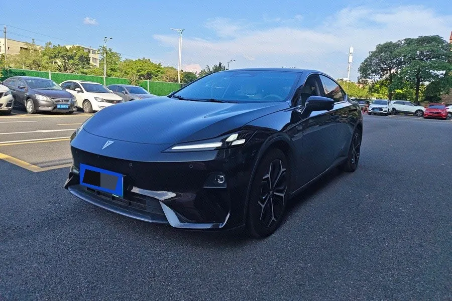 打开图片灯箱:ChangAn Deepal 2025 L 07 230Ultra Deepal Smart Driving AD PRO Range-extended Automatic Gear