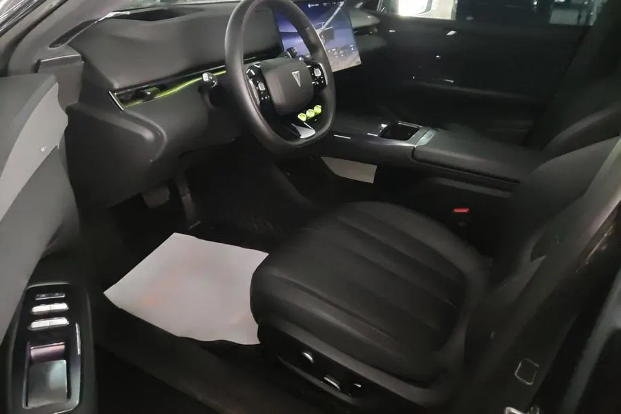 ChangAn Deepal 2025 L 07 230Ultra Deepal Smart Driving AD PRO Range-extended Automatic Gear 4
