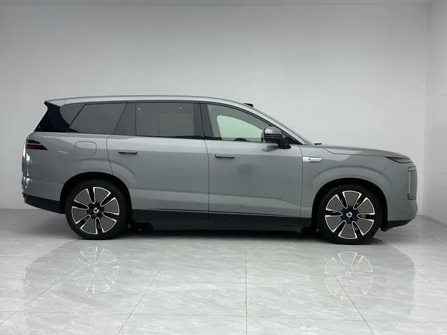 Denza 2025 Denza N8L 2.0T stepless flagship automatic gear 3