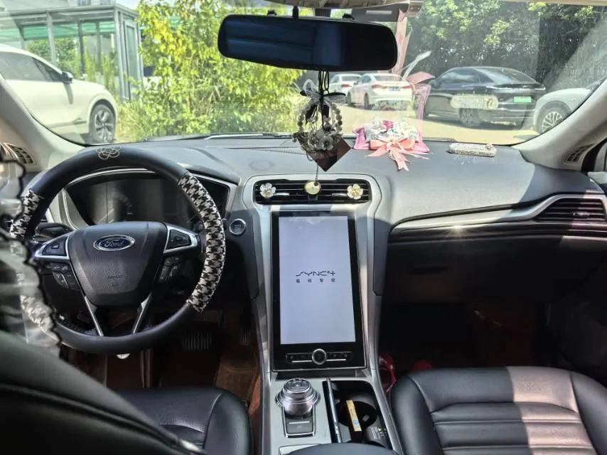 Ford 2020 Mondeo 1.5T EcoBoost 180 Fashion Automatic 3