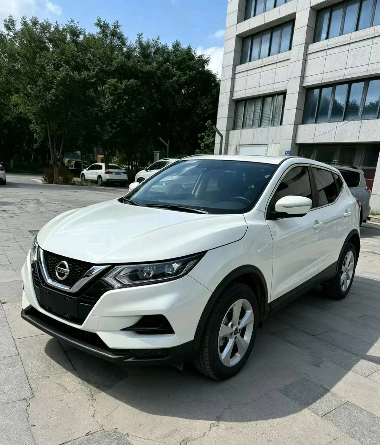 Open image lightbox: Nissan 2023 Xiao Ke 2.0 Stepless XV Comfort Edition Automatic Gear