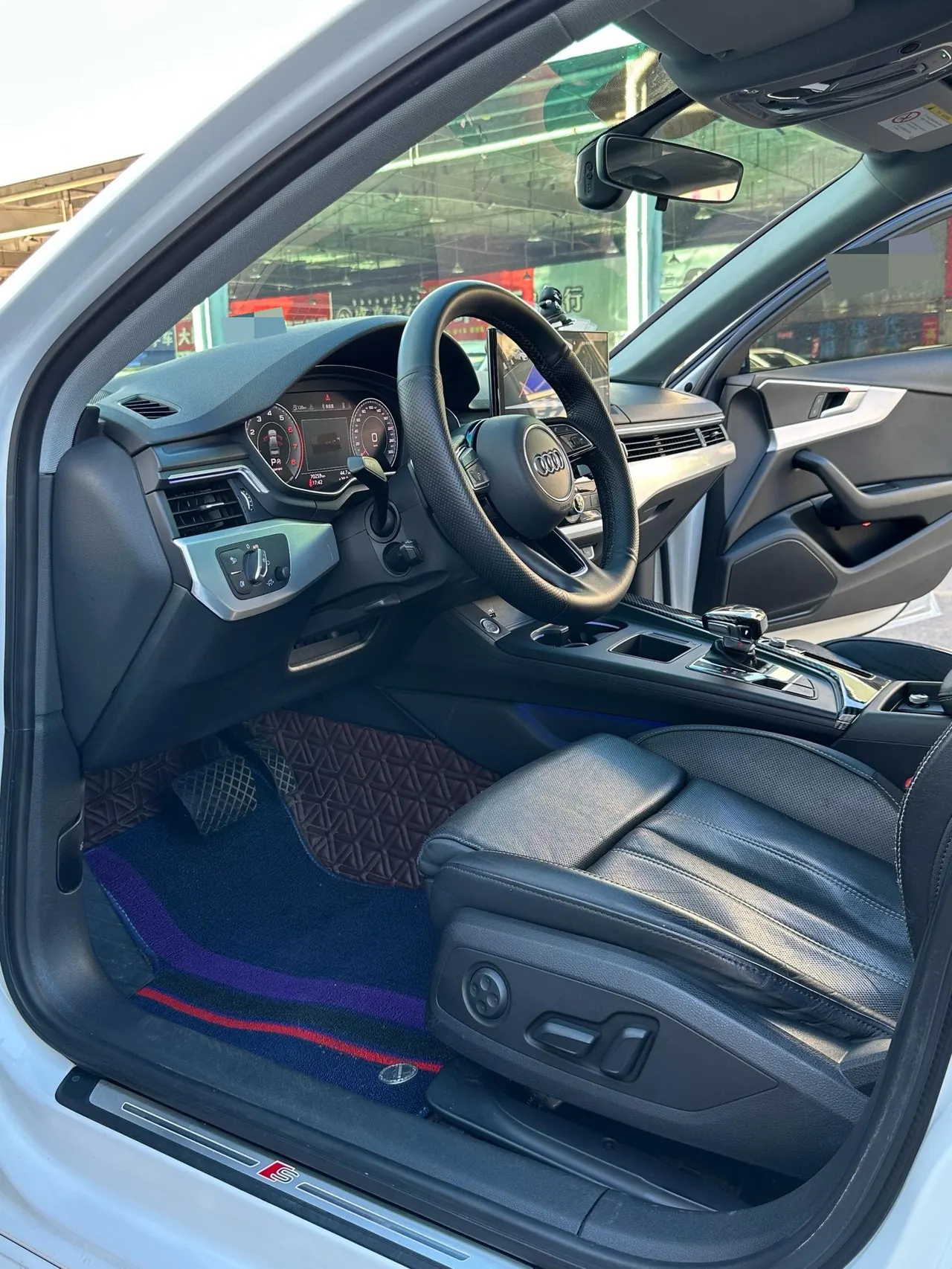 Audi 2020 A4L 2.0TFSI 40TFSI Fashion Dynamic Automatic 7