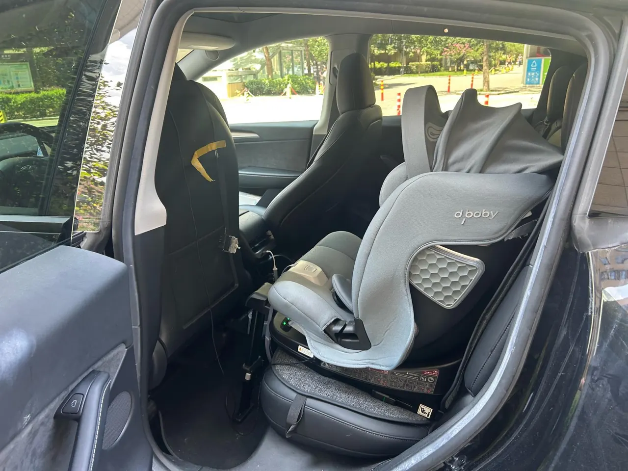 Tesla 2022 Model Y rear-wheel drive version automatic transmission 3