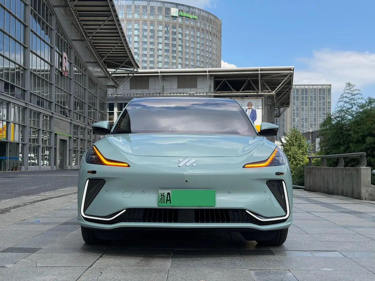 IM 2023 IM LS7 90kWh Elite Rear Drive Edition Automatic 2