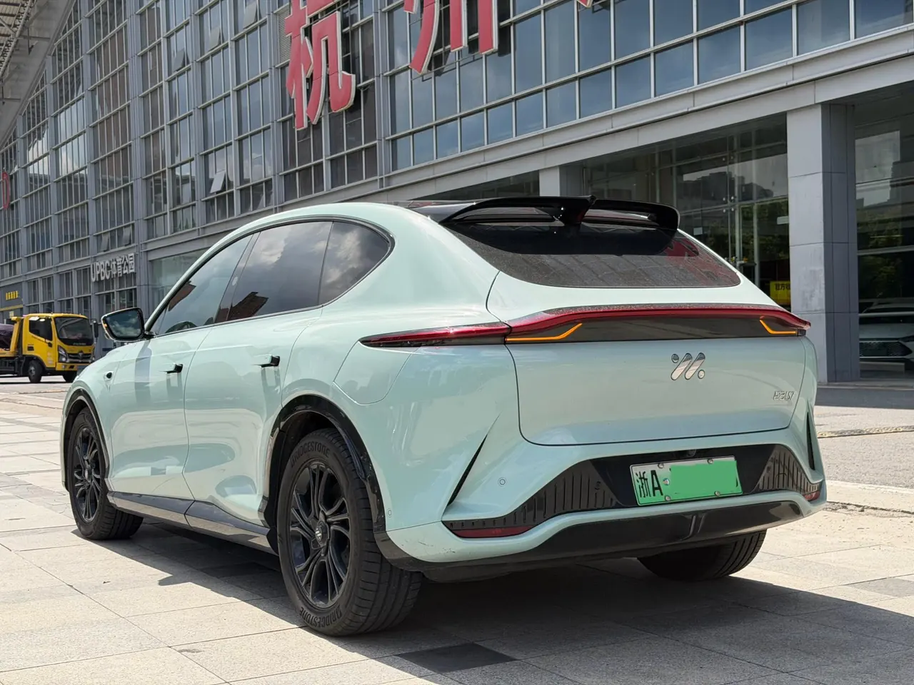 IM 2023 IM LS7 90kWh Elite Rear Drive Edition Automatic 4