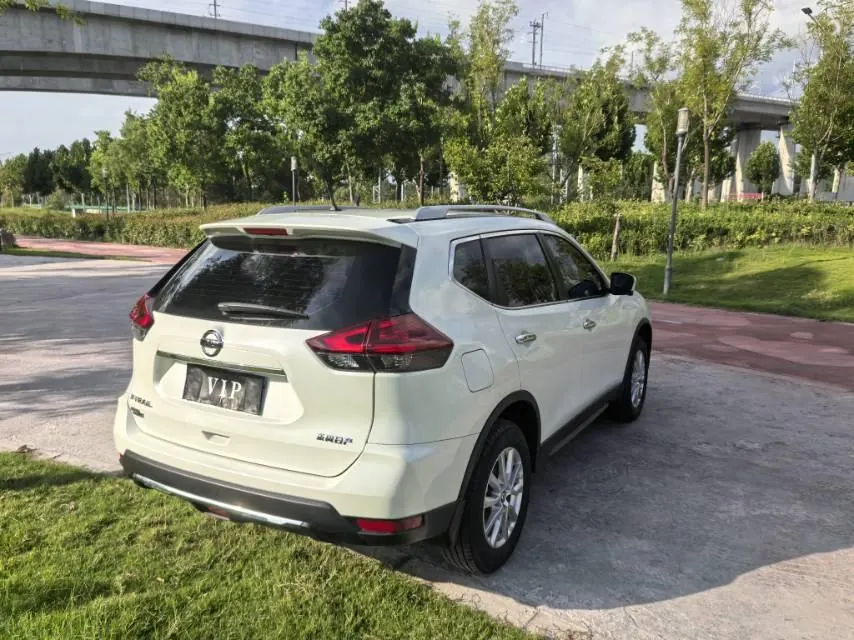 Nissan 2023 Qijun Glory 2.0 Stepless Two-Drive Smart Union Comfortable Edition Automatic Transmission 9