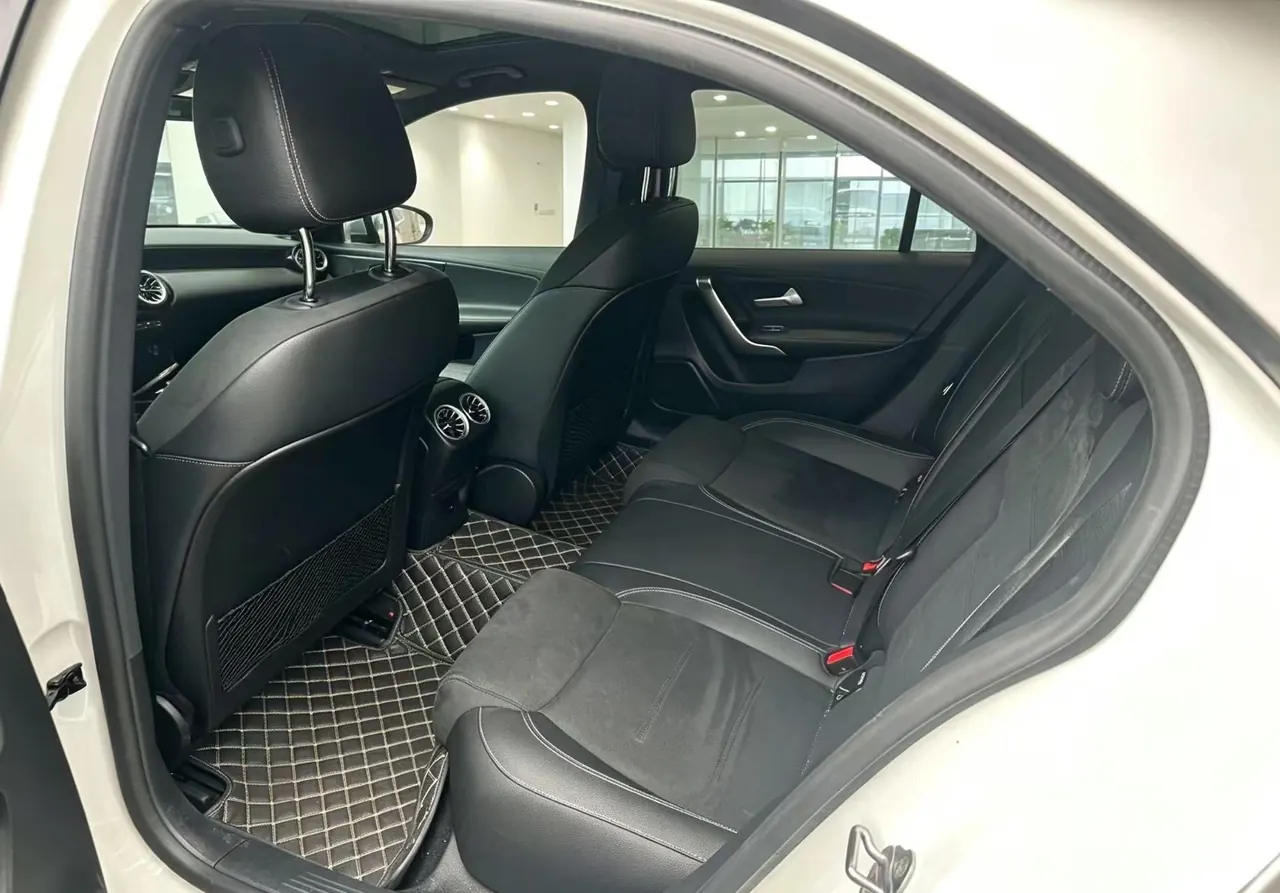 Mercedes Benz Class A 2022 A 200 L 1.3T Fashion (Change 3) Automatic 5
