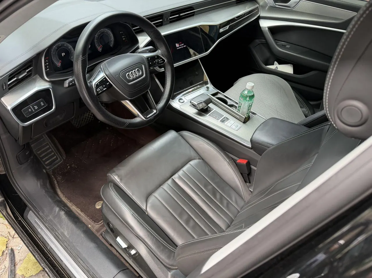 Audi 2022 A6L 2.0TFSI 40TFSI Deluxe Elegant Automatic 6